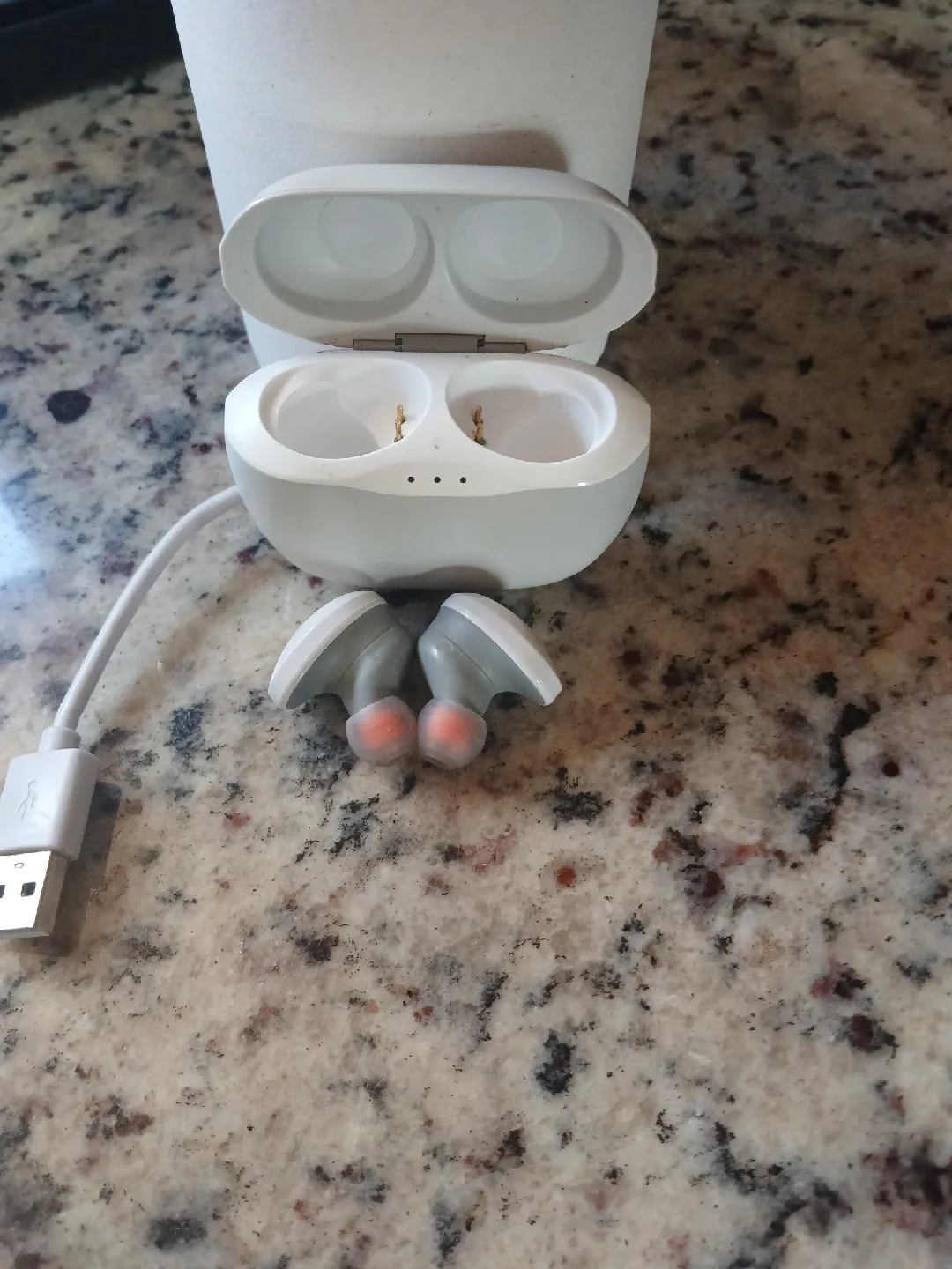 JBL Vibe Beam White Wireless Earbuds image indicator(7)