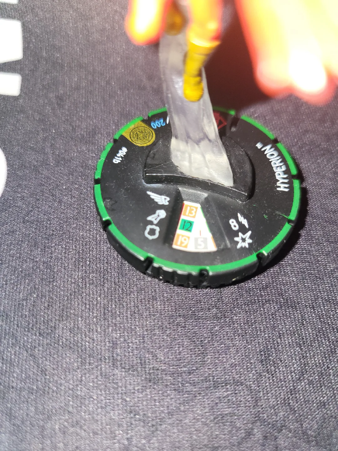 2012 Invincible Iron Man Heroclix Set: Hyperion #041b image indicator(5)