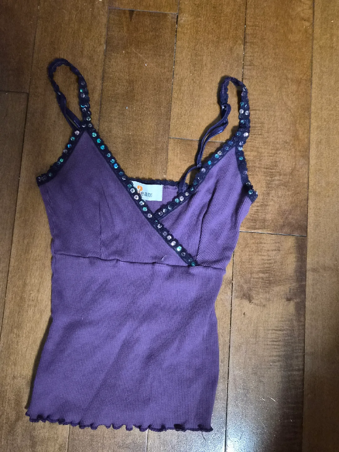 Assorted Tank Tops XS image indicator(7)