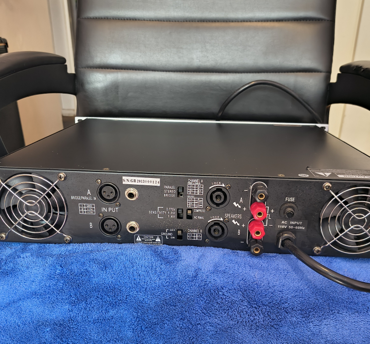 Atlantic Audio Q-3000 Professional Power Amplifier - photo 2