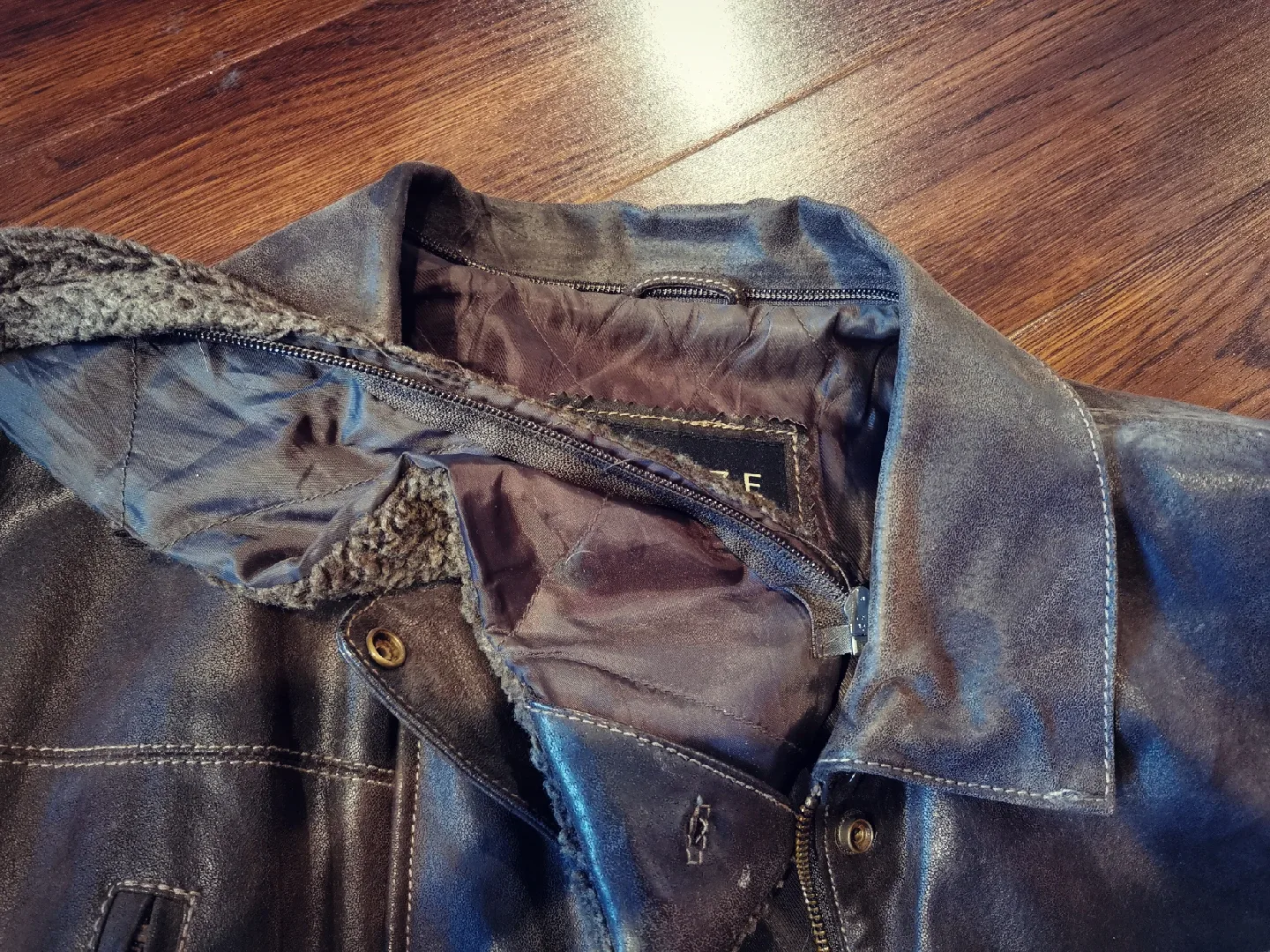 Cruze Brown Leather Jacket w removable fur collar image indicator(3)