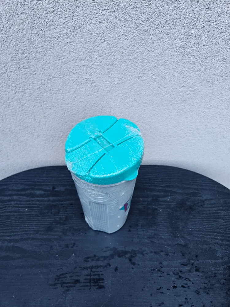 Thirst Buster Cup - Turquoise Lid image indicator(3)