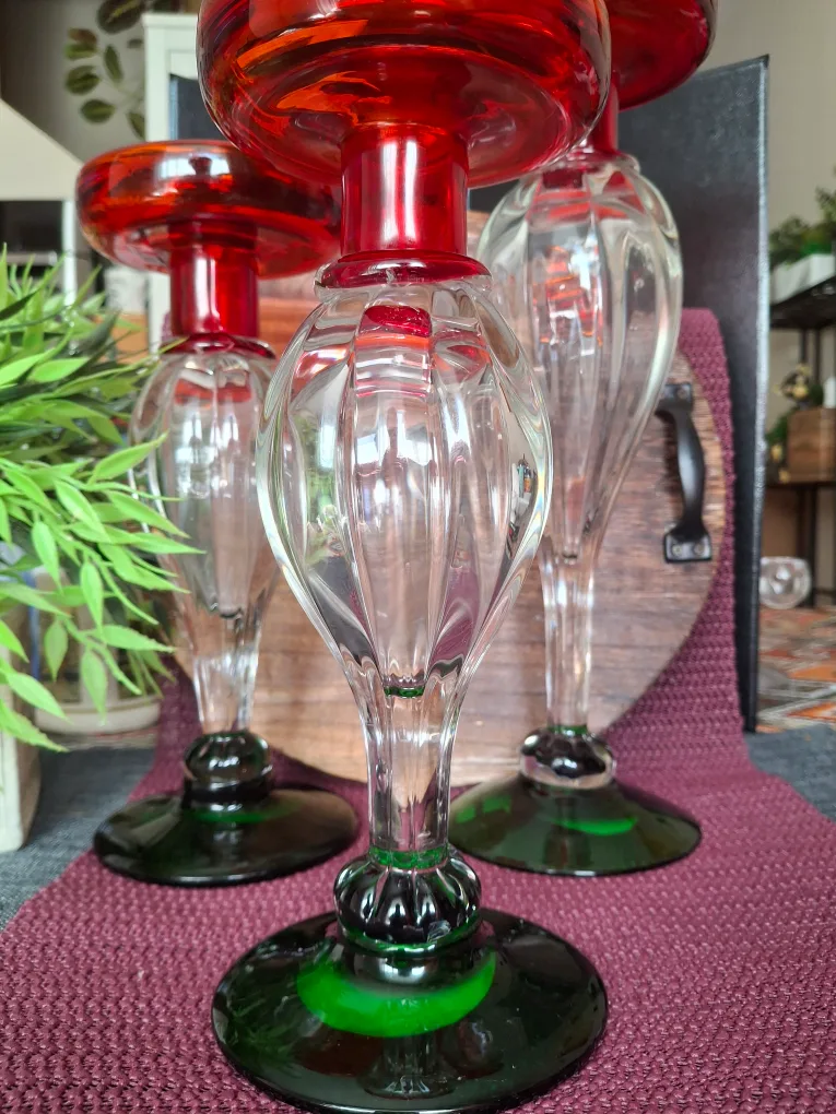 Red & Clear Glass Candle Holders (Set of 3) image indicator(4)