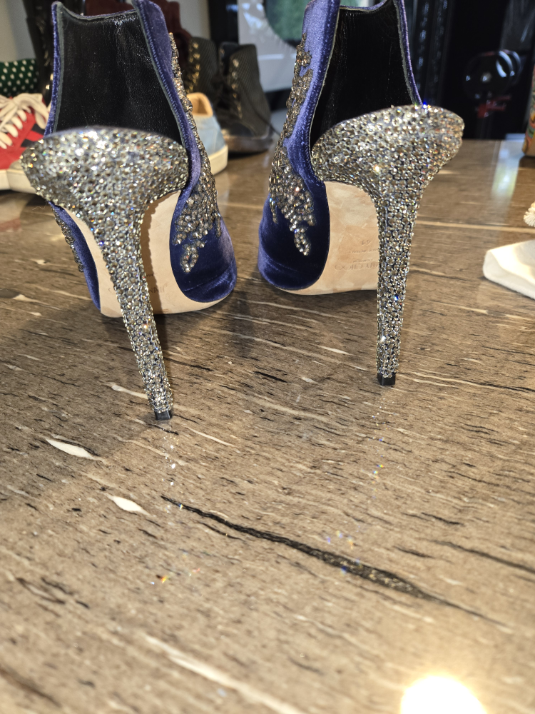 Jimmy Choo Blue Velvet Crystal Embellished Heels, Size 41 - photo 3