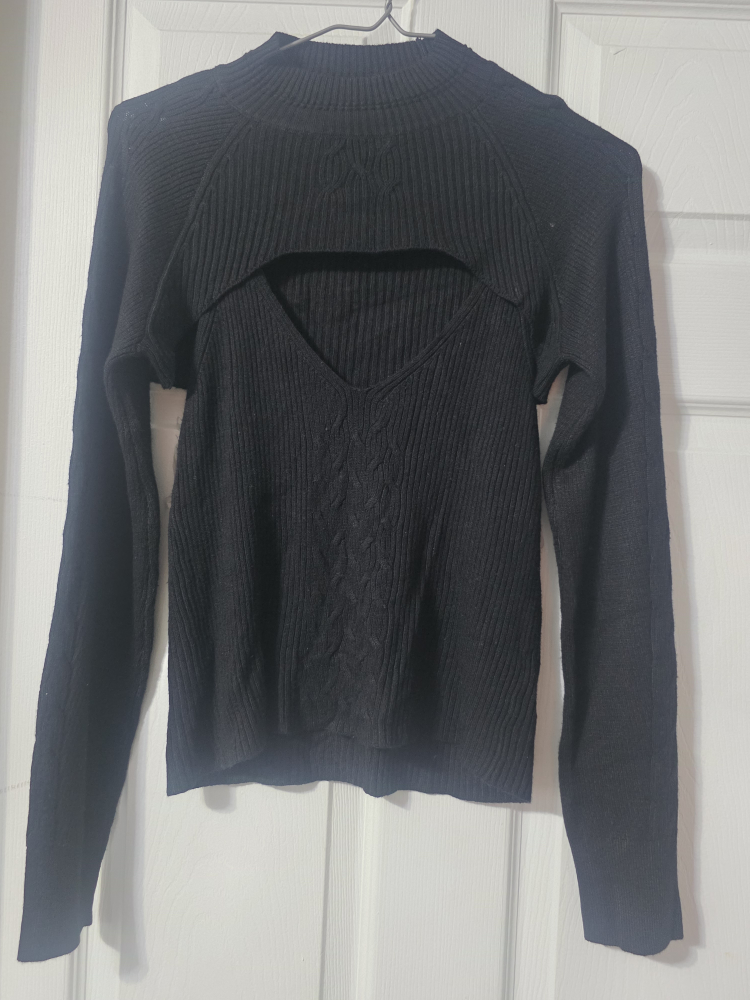 Revamped Black Tank Top & Cropped Sweater Set - photo 5