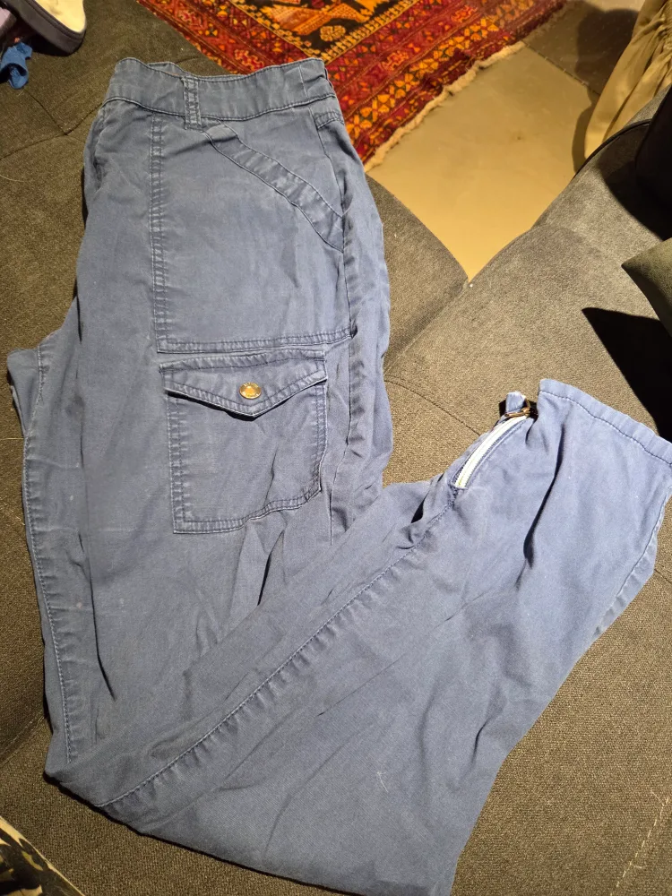 3 Blue Scrub Sets - Top & Pants (Jaanuu brand) image indicator(4)