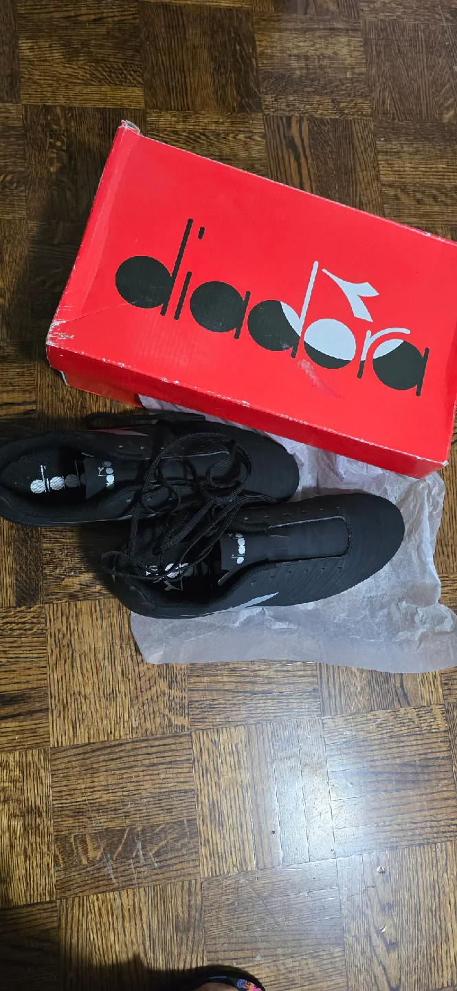 Diadora Victory M Soccer Cleats - US Size 8 image indicator(3)