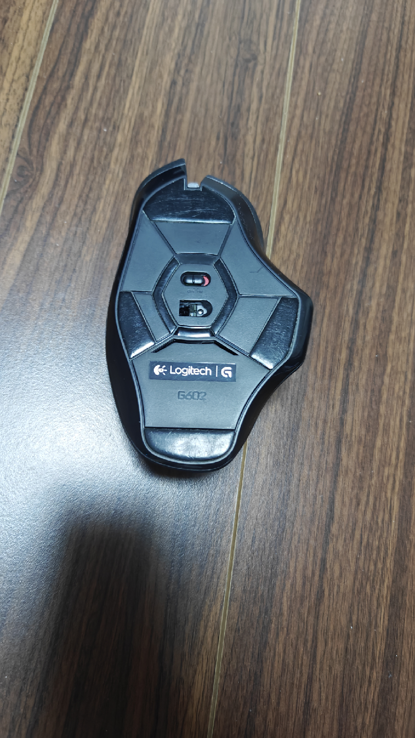 Logitech G602 Wireless Gaming Mouse - photo 2