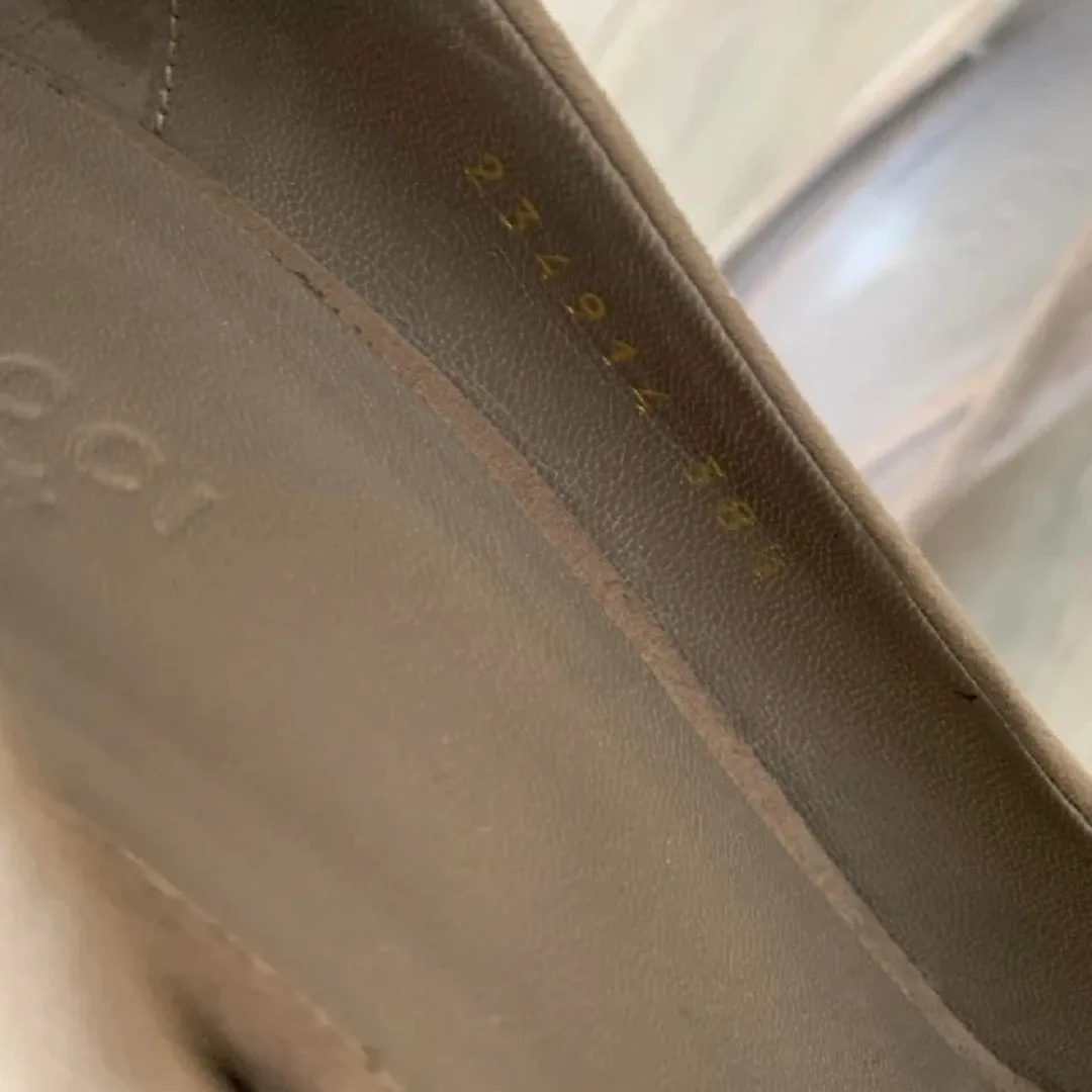 Gucci Grey Suede Leather Peep Toe Heels image indicator(8)