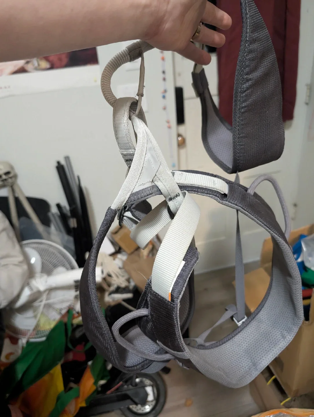 Petzl Adjama Climbing Harness image indicator(2)