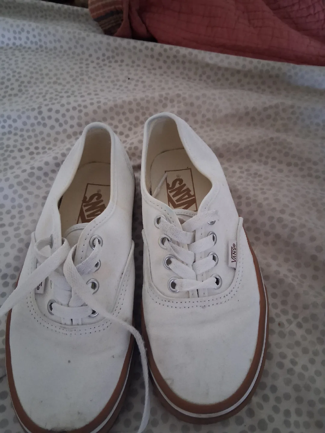 Vans Authentic White/Gum Sole Shoes image indicator(2)