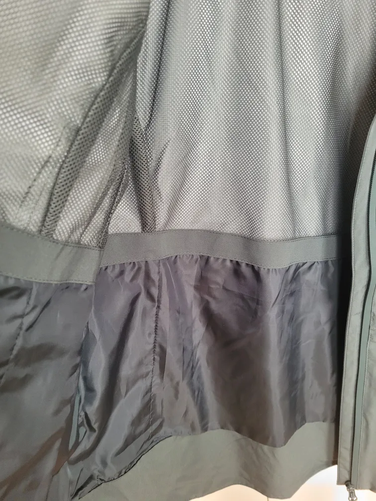 Mountain Warehouse Waterproof Jacket image indicator(4)