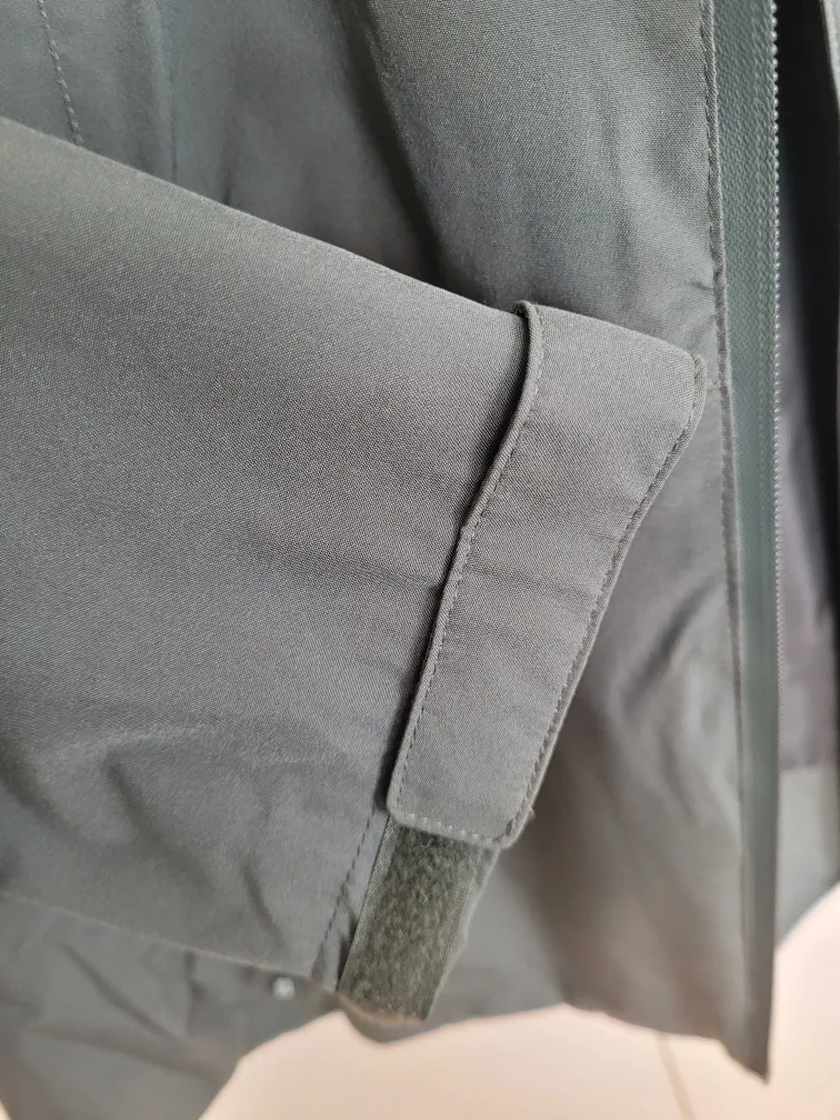 Mountain Warehouse Waterproof Jacket image indicator(7)