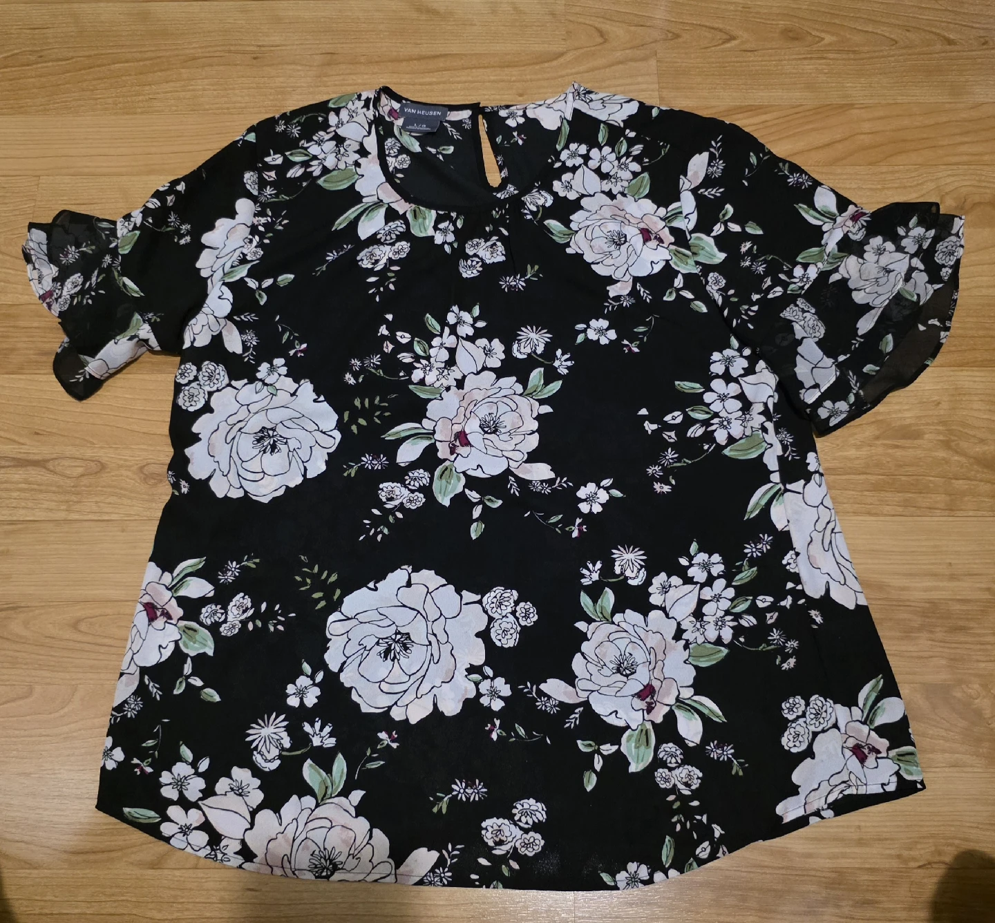 Women's Tops for $5 each. Size large