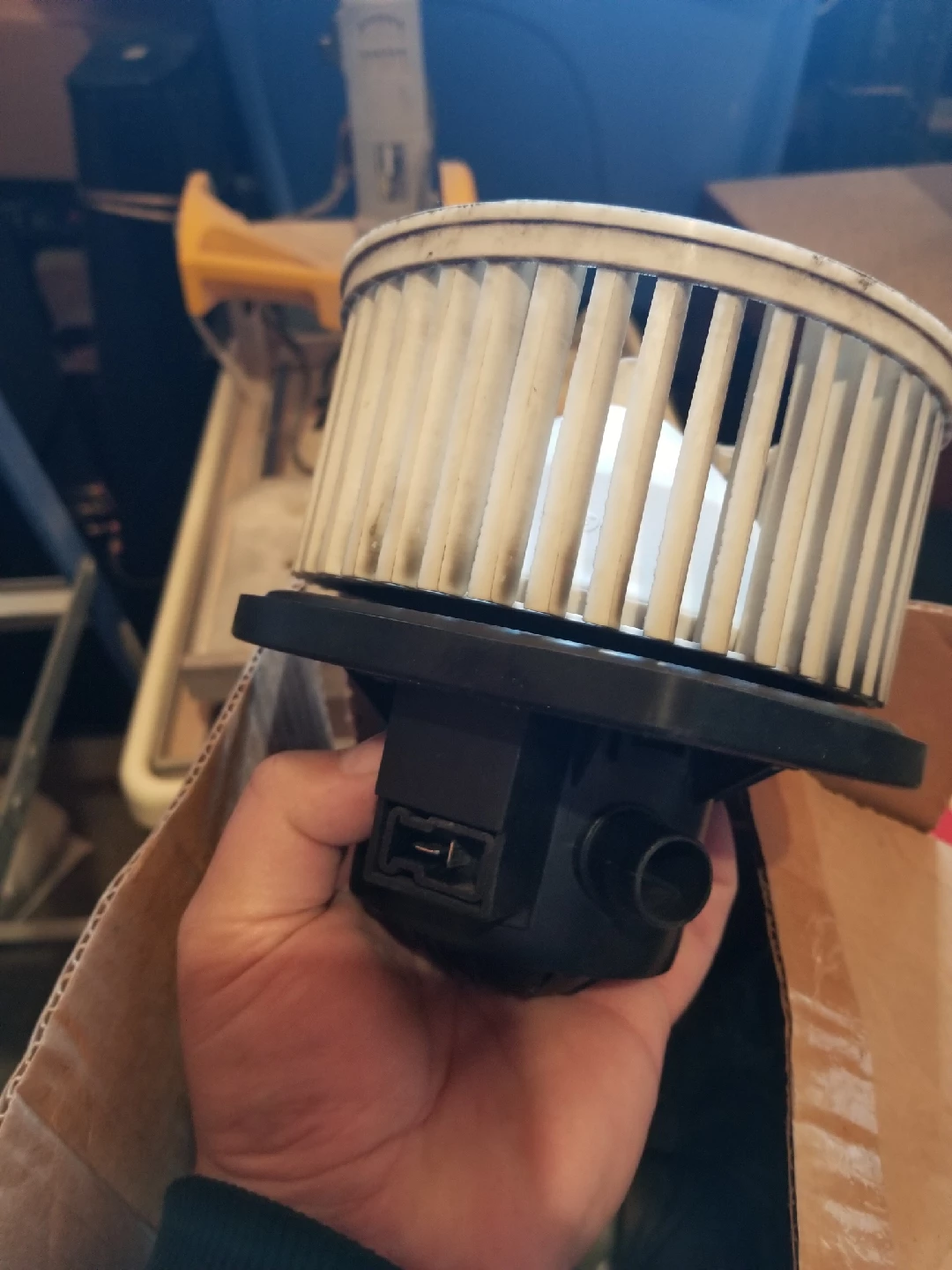 Chevrolet Colorado blower motor, resistor and wire harness