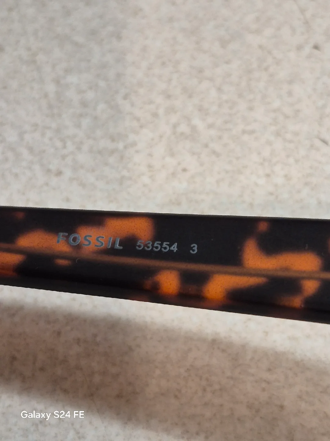 unisex fossil  su nglasses image indicator(2)