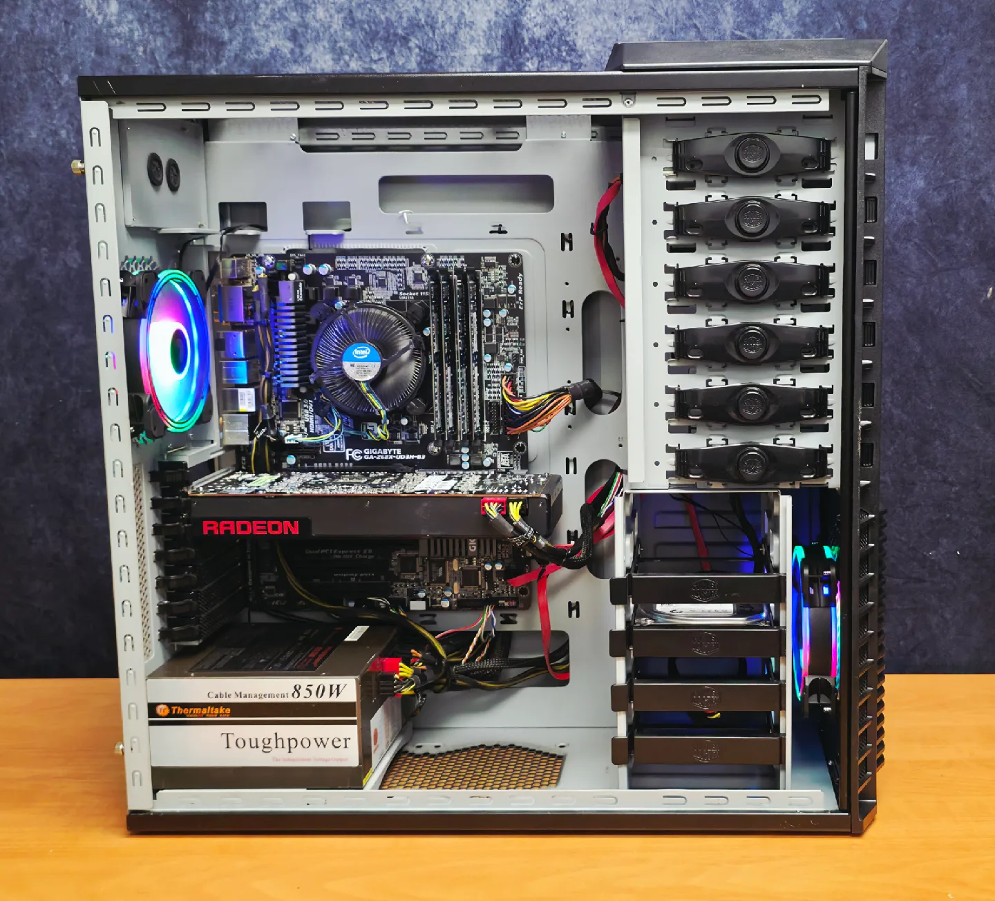 Gaming PC | Intel Core i5 | R9 390 8GB | 16GB RAM | SSD + HDD image indicator(3)