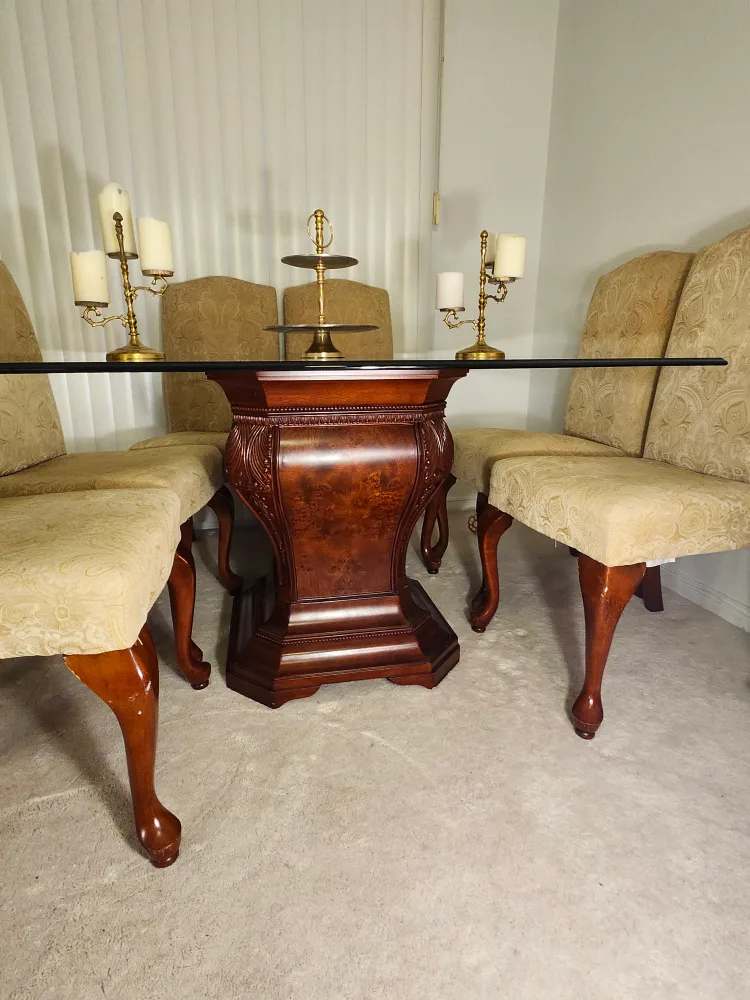 Dining Table with 6 Chairs image indicator(2)