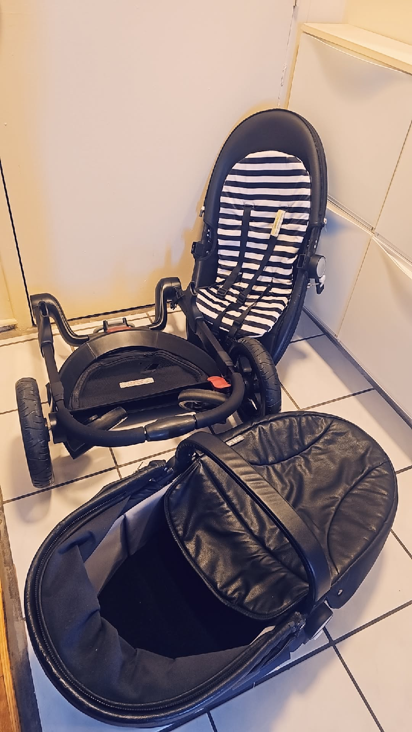 Hot Mom Black Stroller - photo 5