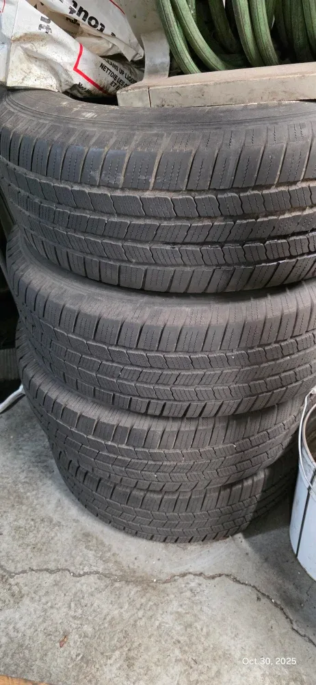 2020 Sprinter Set of 4 Used Tires image indicator(3)