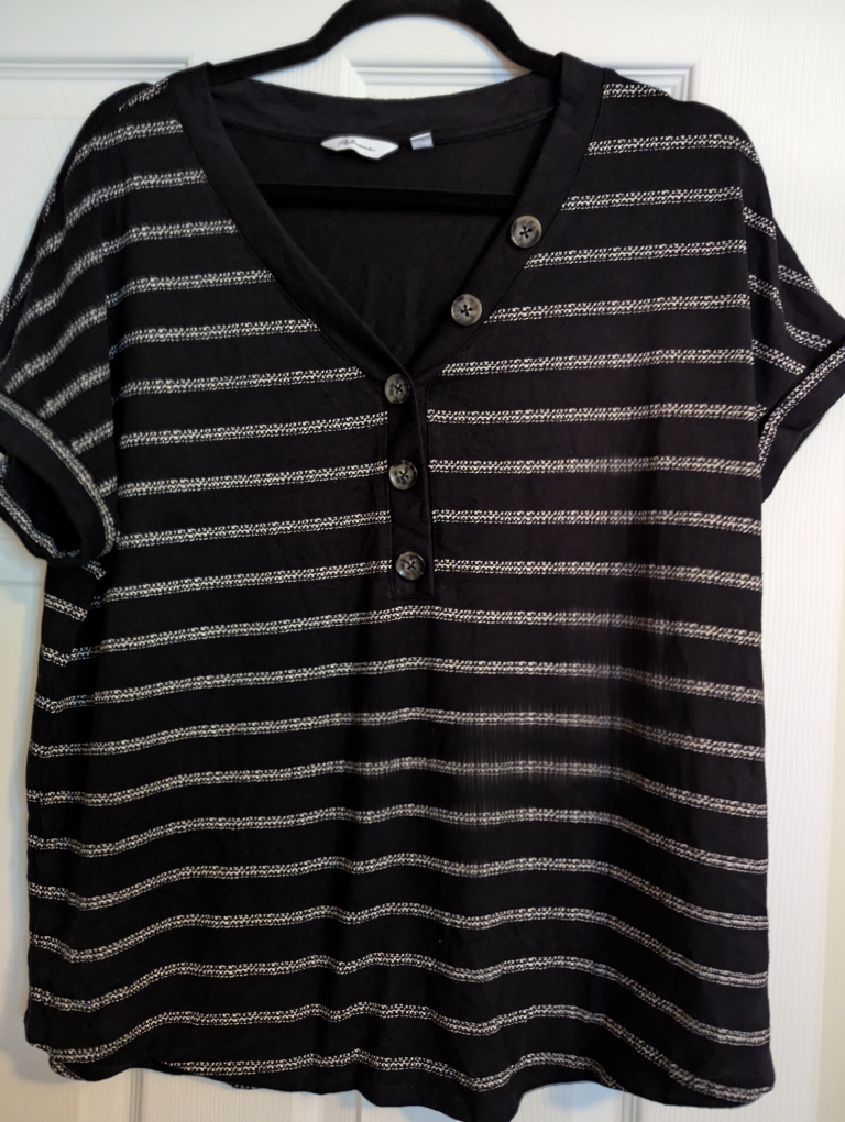 Reitmans Striped Button-Up Top, size xl
