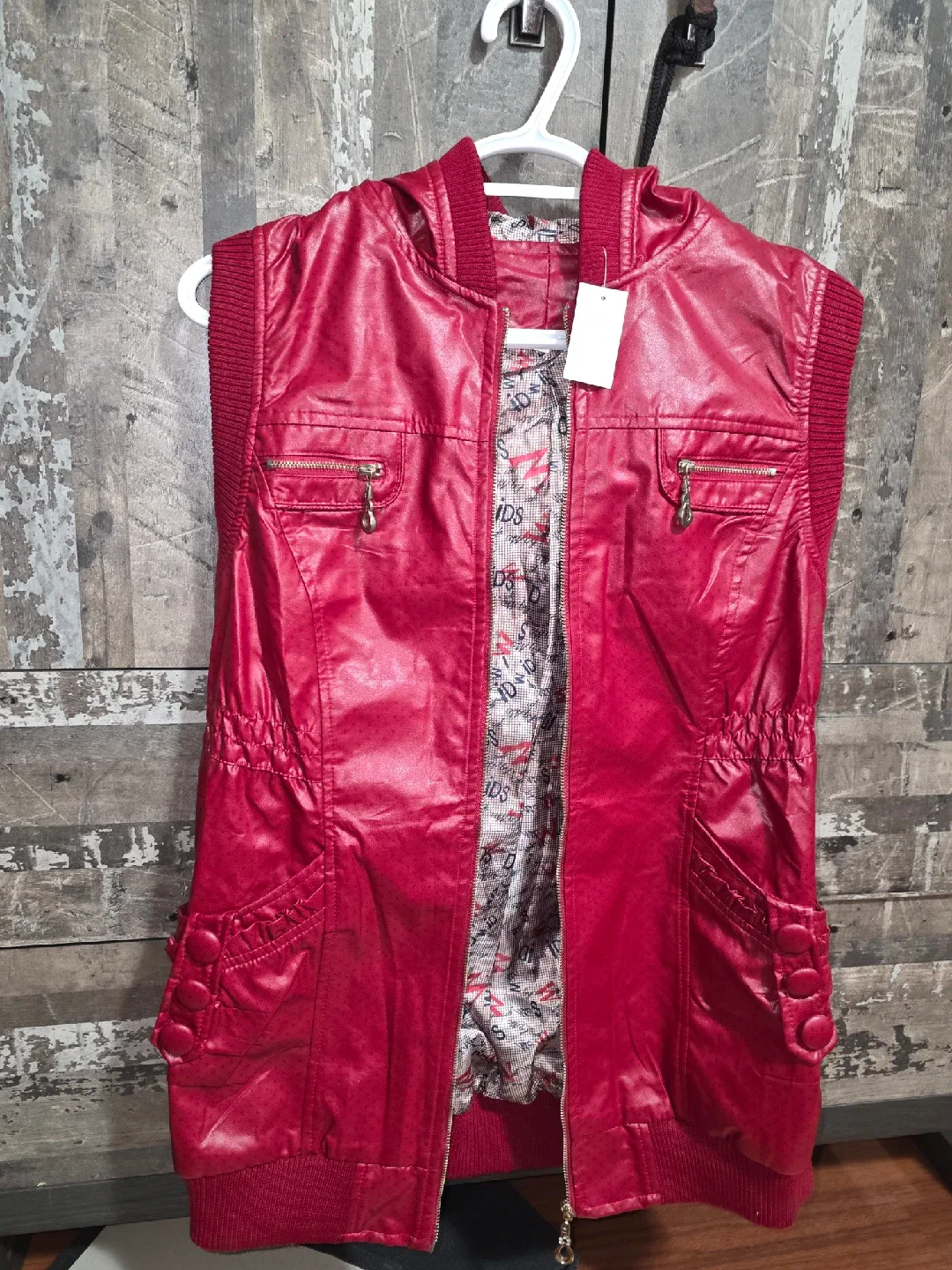 Red Hooded Vest thumbnail