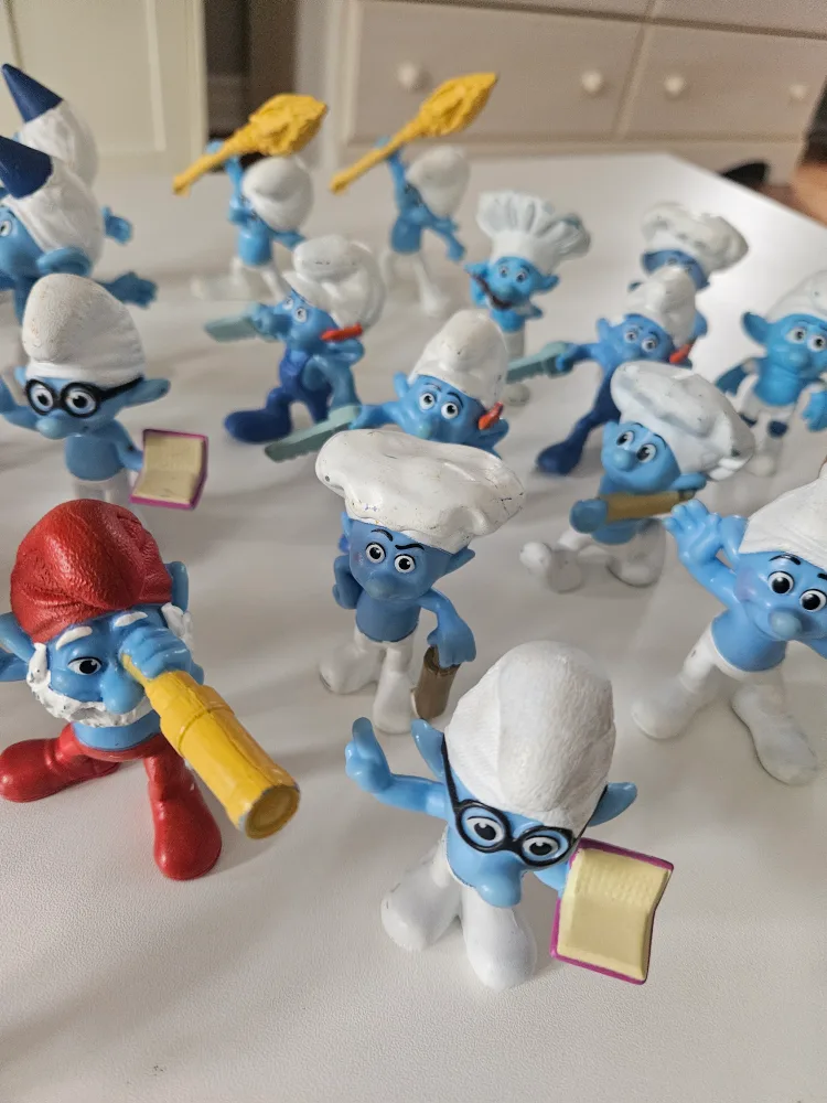 Smurfs Army 2013 image indicator(5)