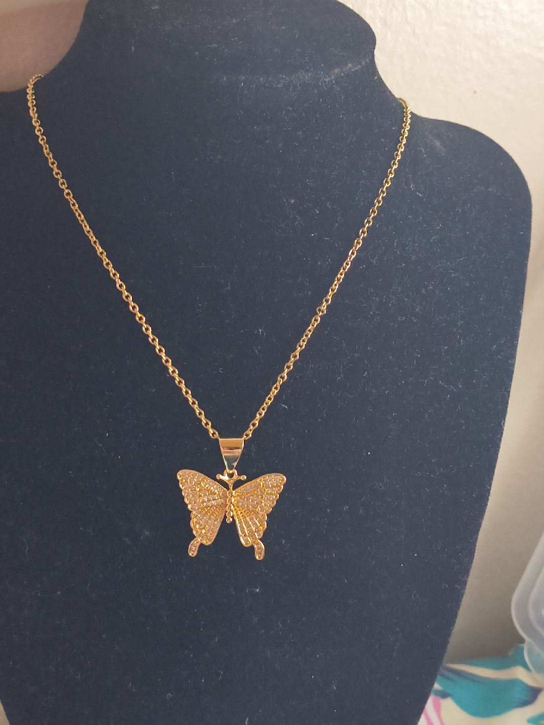 Gold Butterfly Pendant Necklace - photo 2