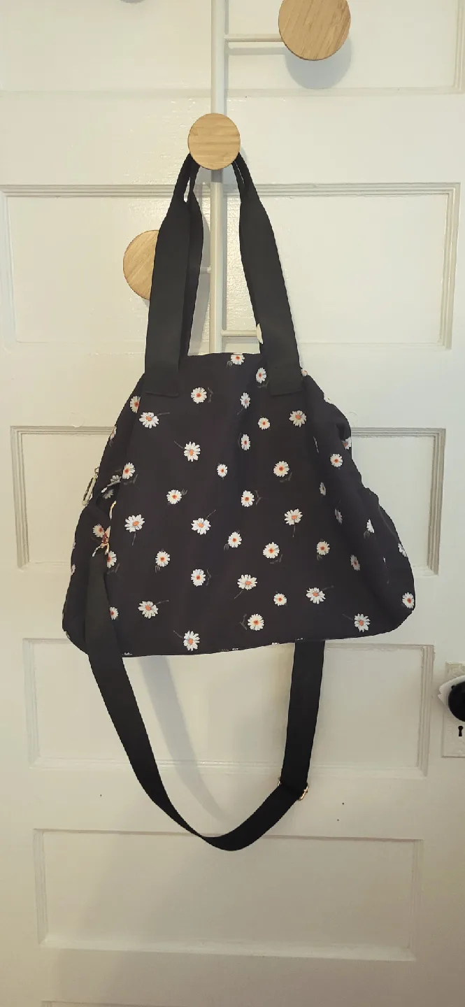 Alice + Olivia Daisy Print Tote Bag - Black/White image indicator(3)