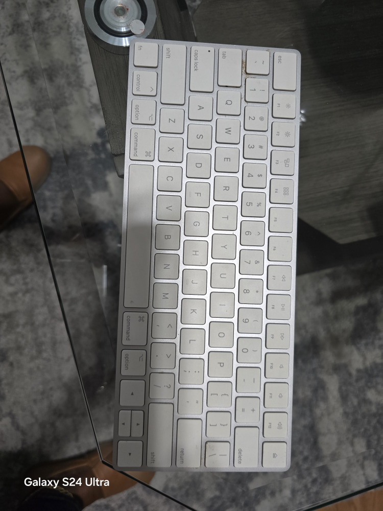 Apple Magic Keyboard - White - photo 2