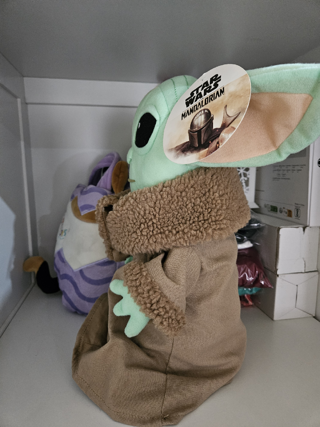 Star Wars The Mandalorian Baby Yoda Pillow Buddy - photo 3
