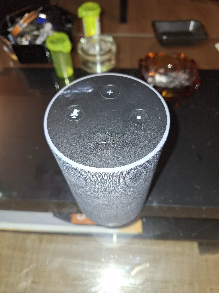 Amazon Echo 3rd Gen Smart Speaker image indicator(2)