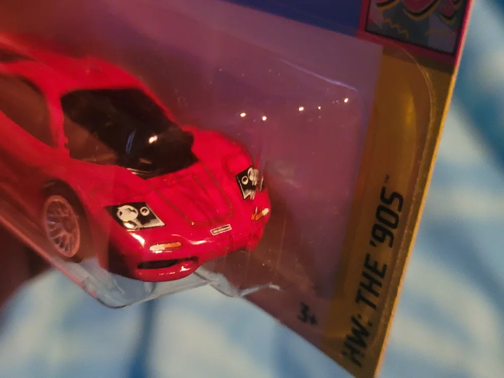 New Hot Wheels McLaren F1 image indicator(3)