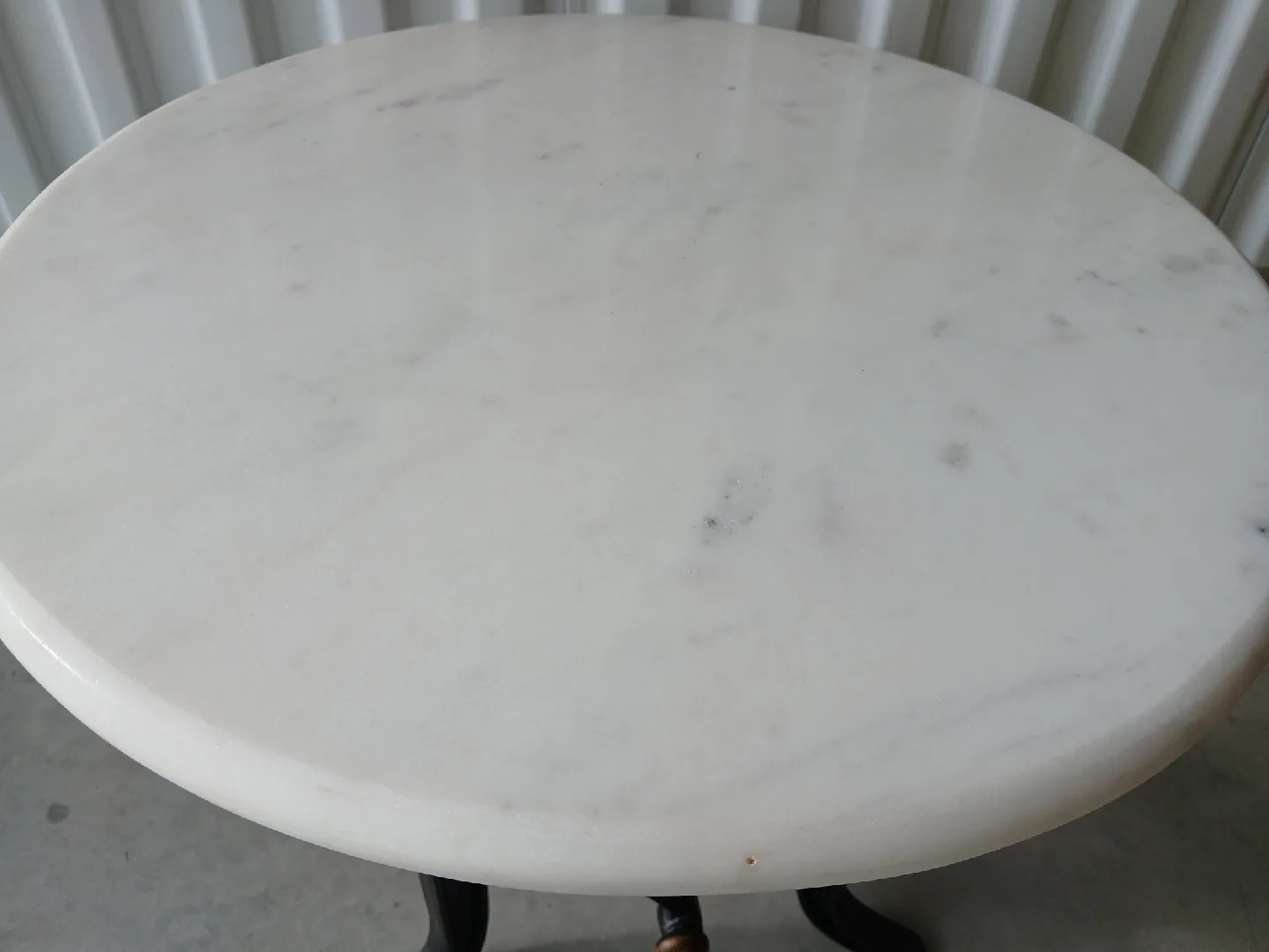 Marble Top Cast Iron Adjustable Table image indicator(2)