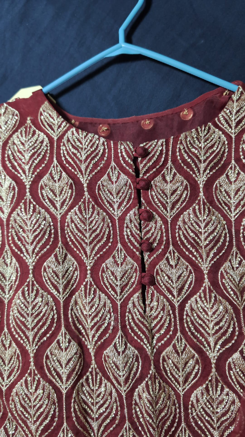 Maroon Embroidered Kurti - photo 4