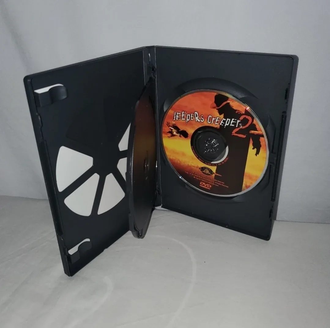 Bundle Of Two Horror Genre DVD image indicator(6)