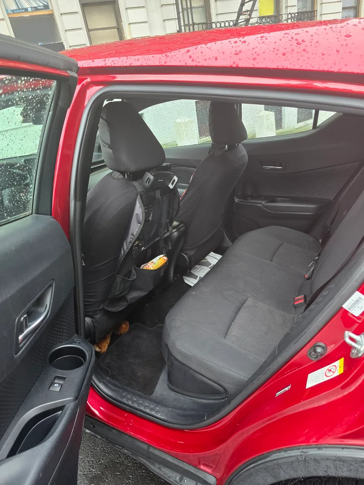 Red Toyota C-HR Hatchback image indicator(7)