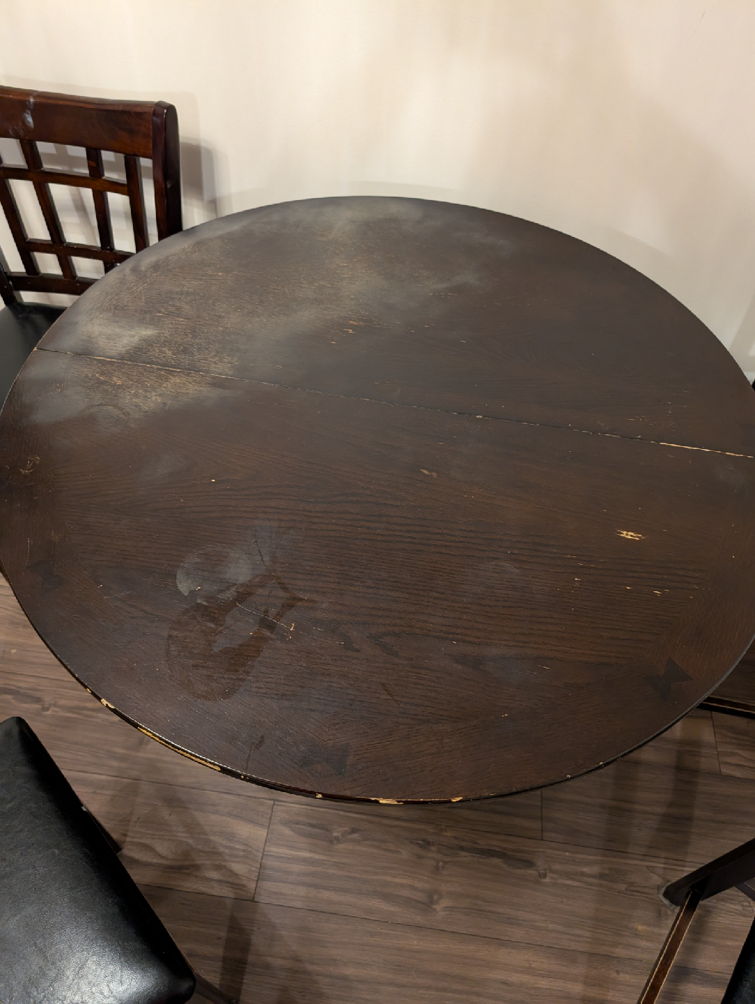 bar table and chairs - photo 3
