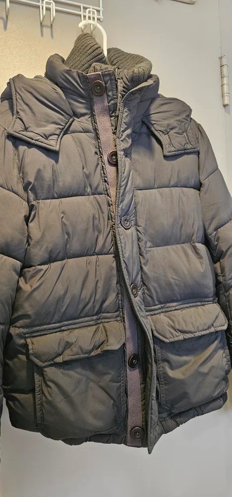 Abercrombie & Fitch Puffer Jacket - Size S image indicator(8)
