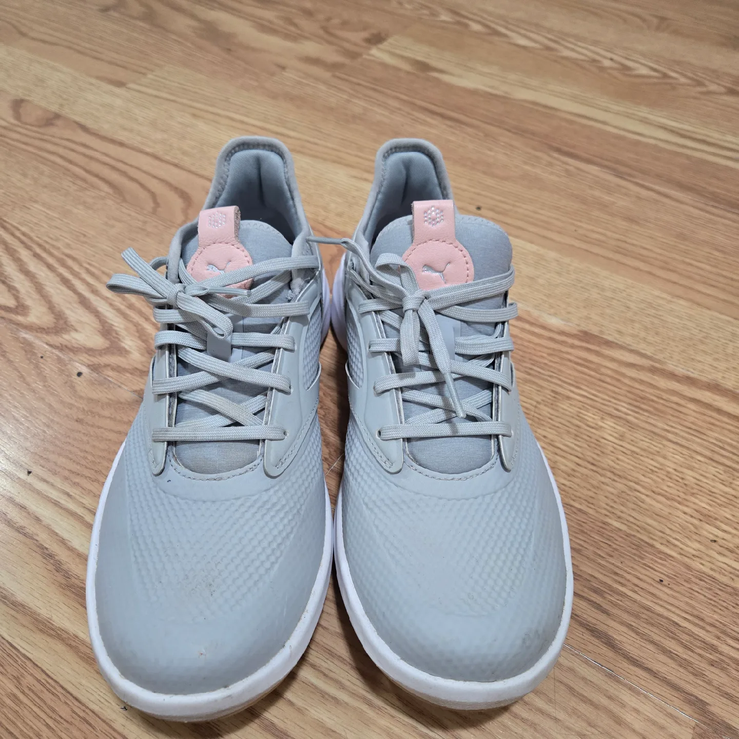 Puma Women Shoes - Size 9 image indicator(2)