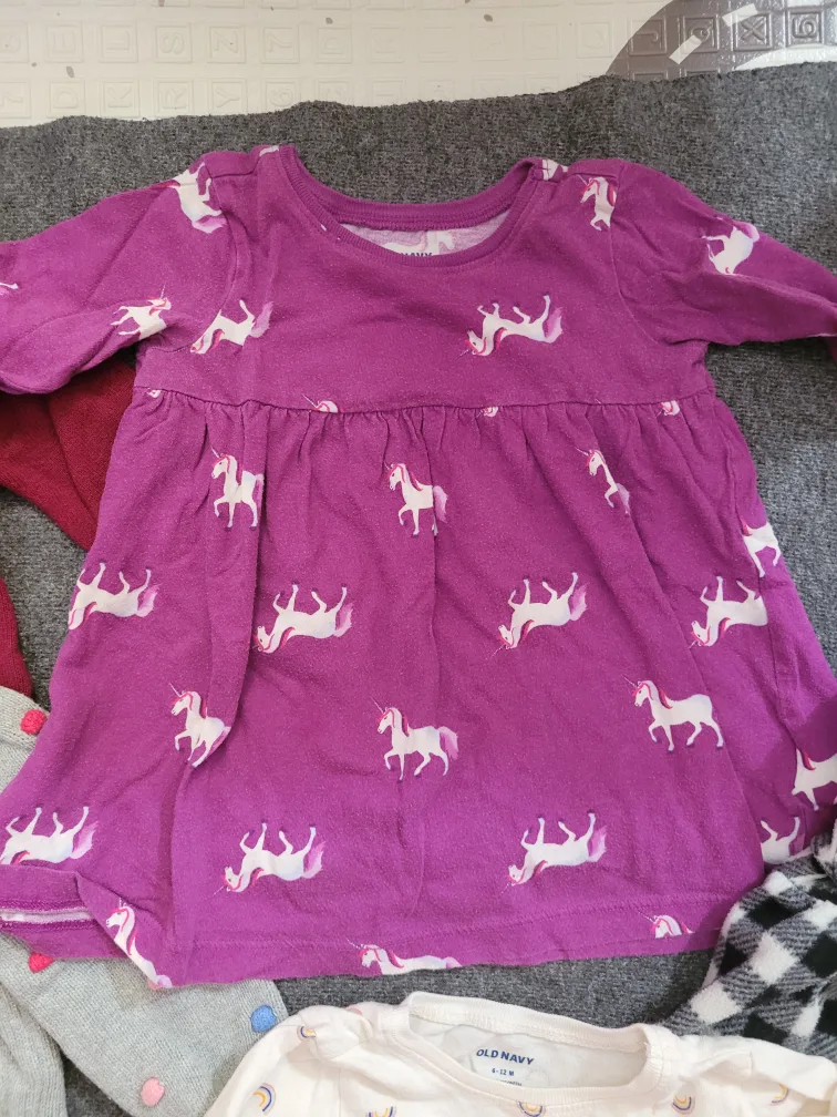 Baby Girl Clothes Bundle - Gap, Old Navy - Size 6-12 Months image indicator(5)