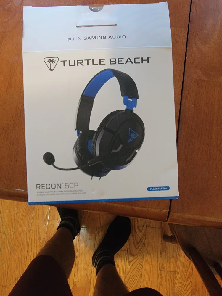 PlayStation 4 with Spider-Man Games image indicator(6)