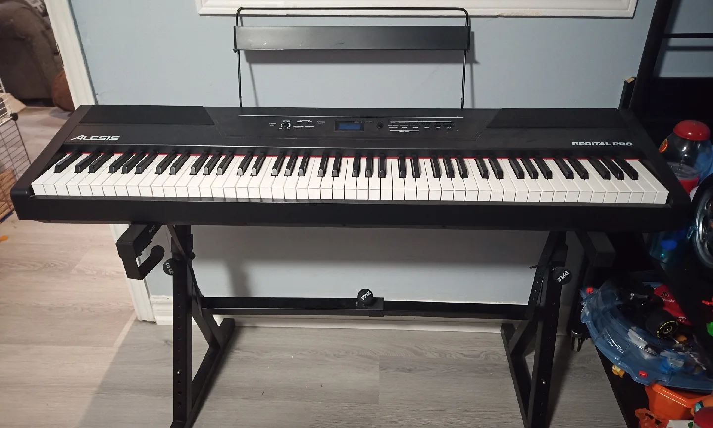 Alesis Recital Pro Digital Piano with Stand & Pedal