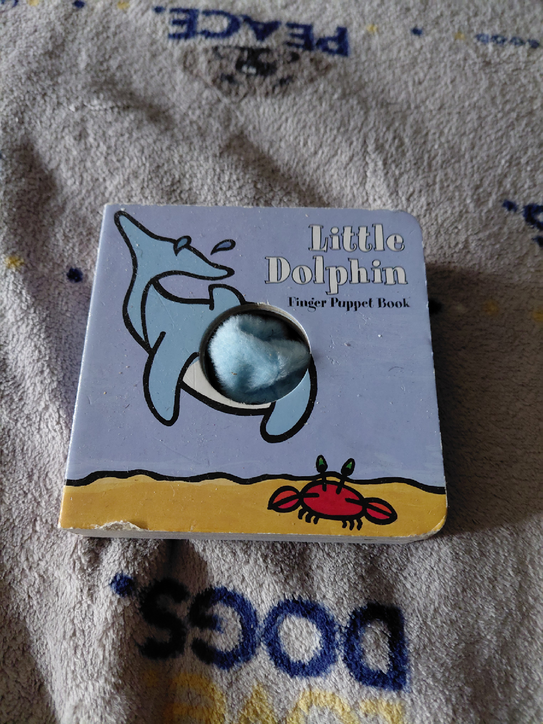 Little Dolphin Finger Puppet Book