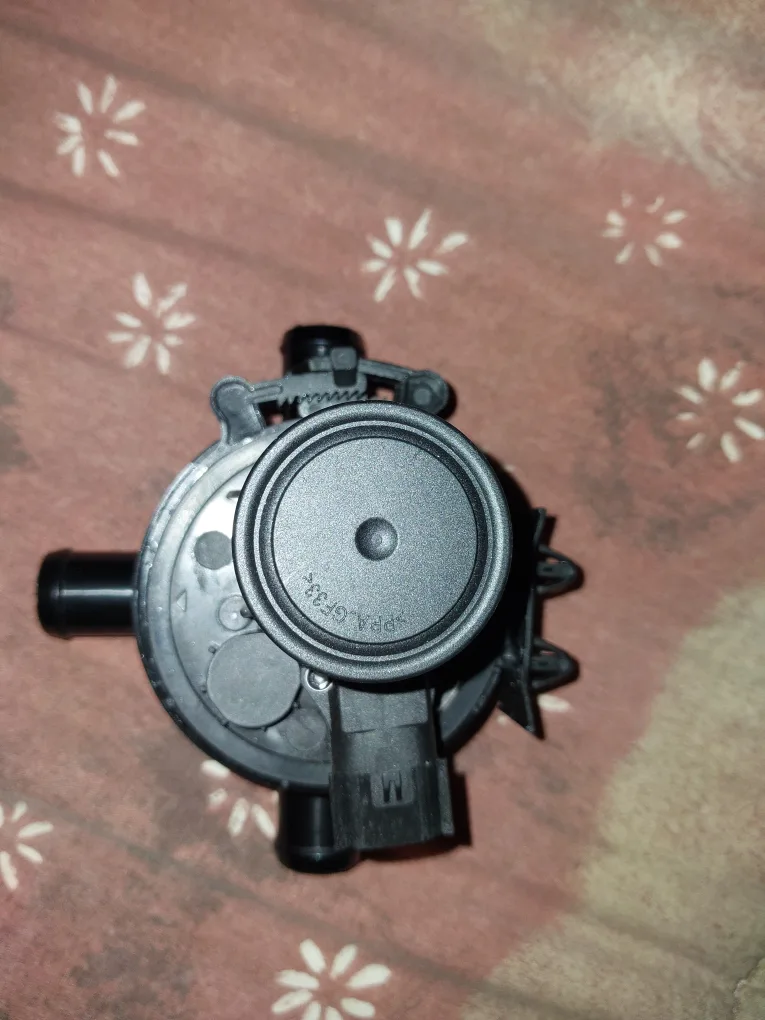 3 Way Heater Control Valve Compatible with Dodge Ram image indicator(2)