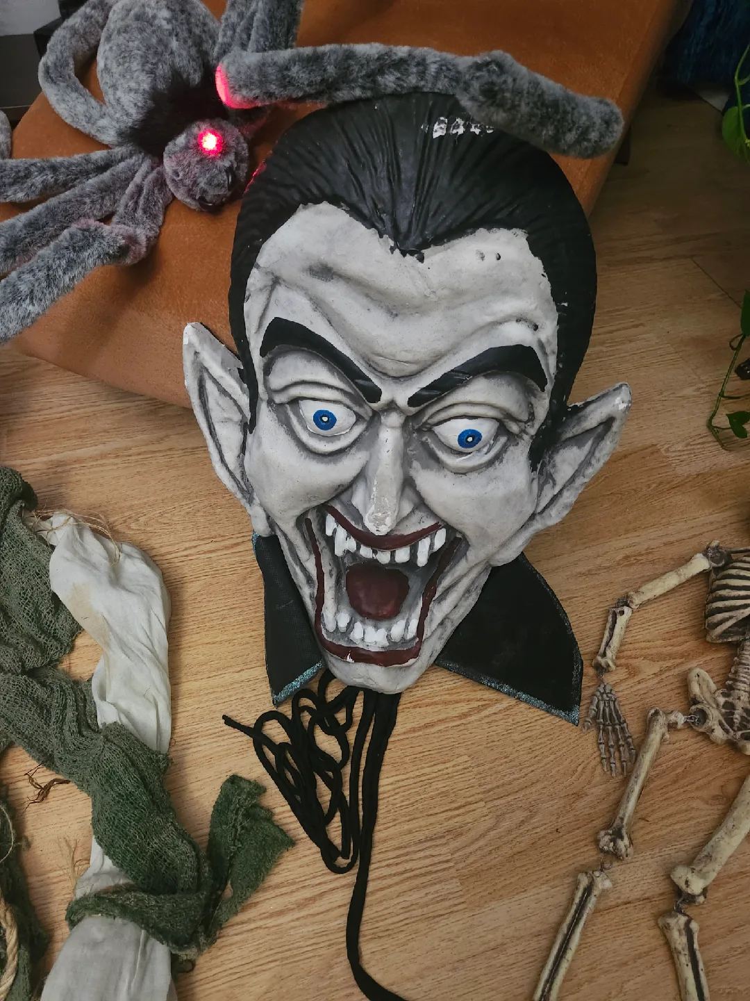 Large Halloween Decorations image indicator(3)