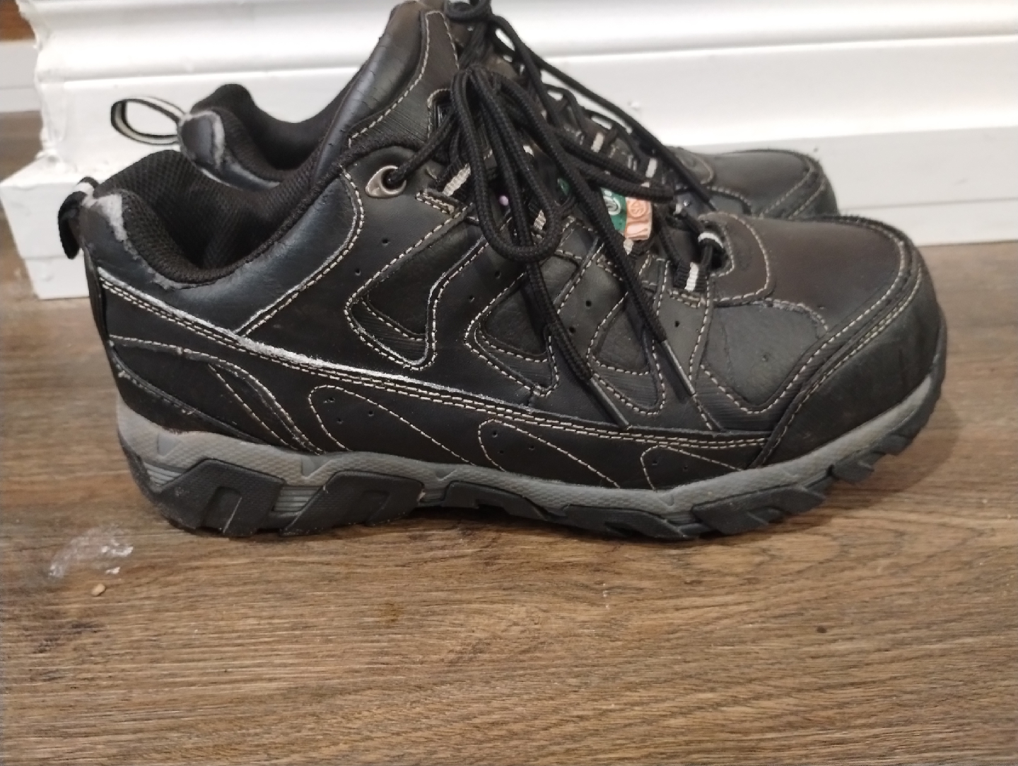 CSA approved Safety Shoes size 8 - photo 3