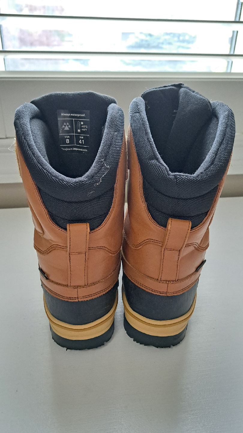 Cougar Brown/Black Winter Boots - Size 8 - photo 4