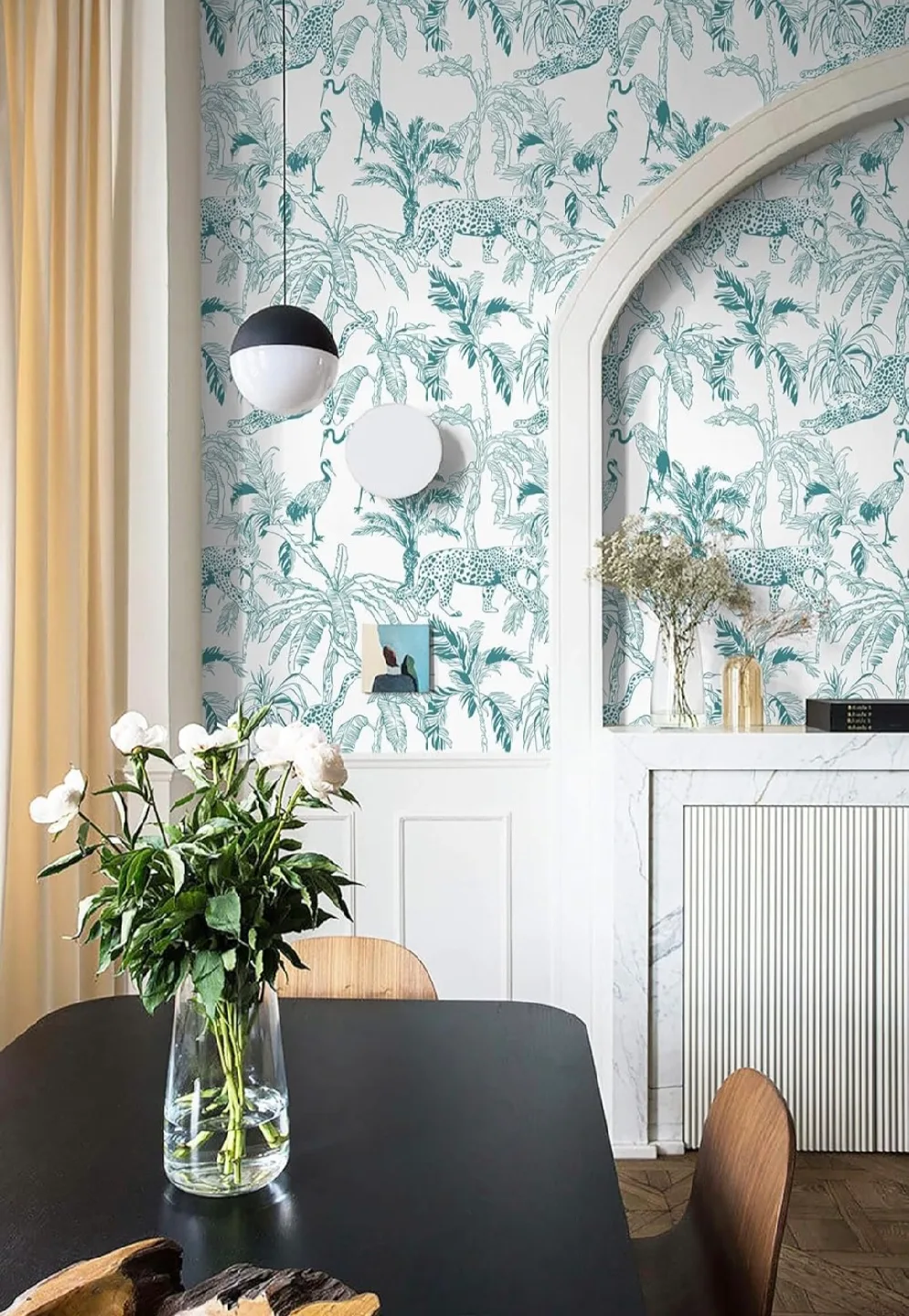 Jungle Animal Peel & Stick Wallpaper Set of 2 Rolls image indicator(6)