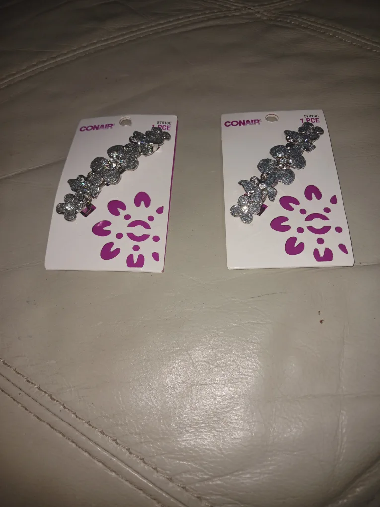 Conair Flower Hair Clip, New thumbnail
